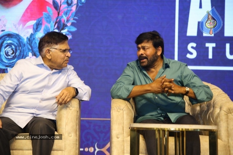 Allu Studio Grand Launch - 17 / 62 photos