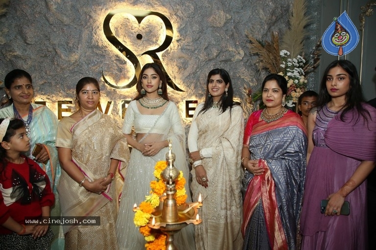 Anu Emmanuel Launches SR Jewellery - 11 / 34 photos