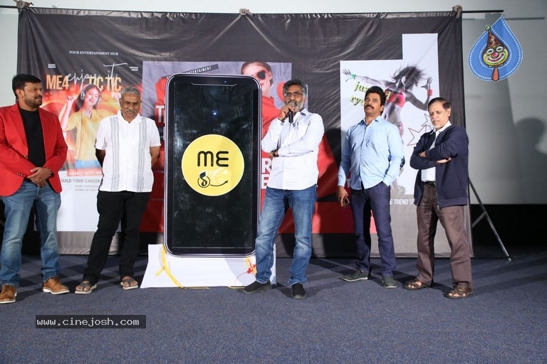 Me 4 tic tic app launch photo 13 of 21
