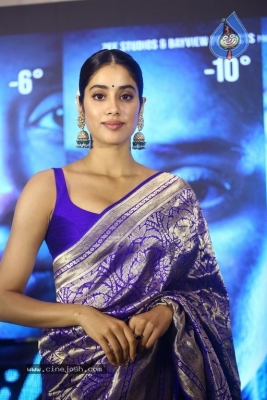 Janhvi Kapoor Pics - 12 of 21