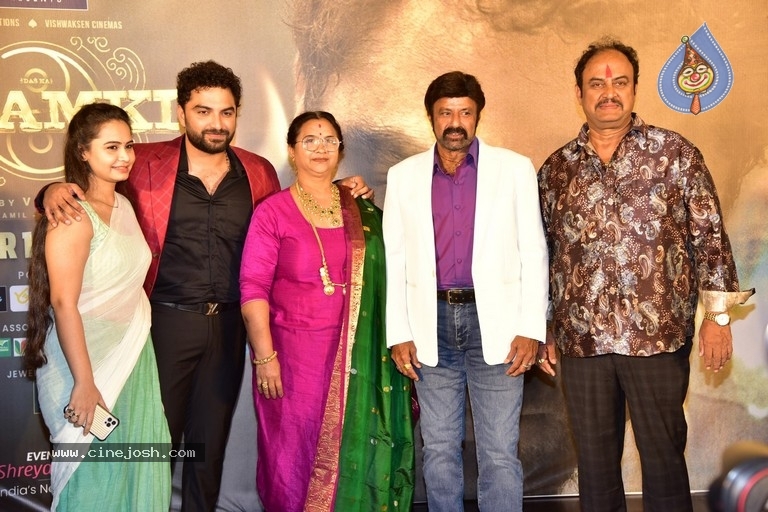 Dhamki Trailer Launch - 5 / 40 photos