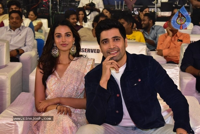 Hit 2 Pre Release Event - 37 / 39 photos