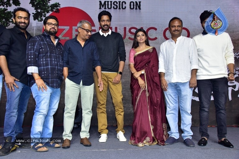 Itlu Maredumilli Prajanikam Pre Release Event - 8 / 32 photos