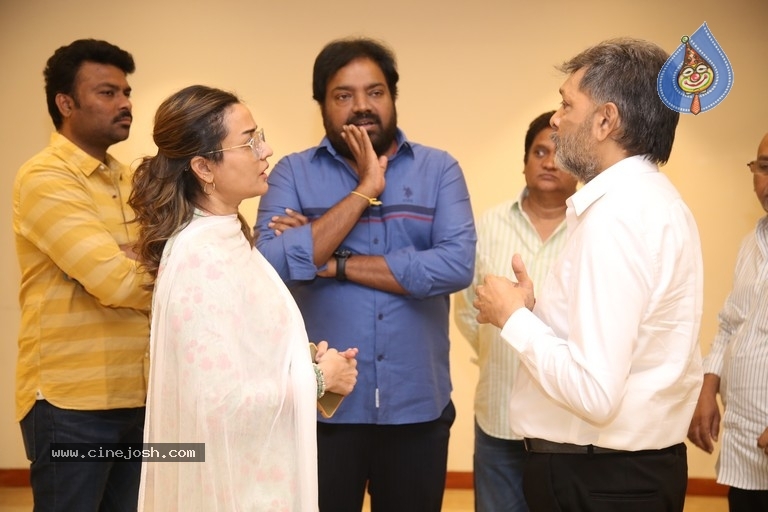 Super Star Krishna CHINNA KARMA Photos - 48 / 94 photos