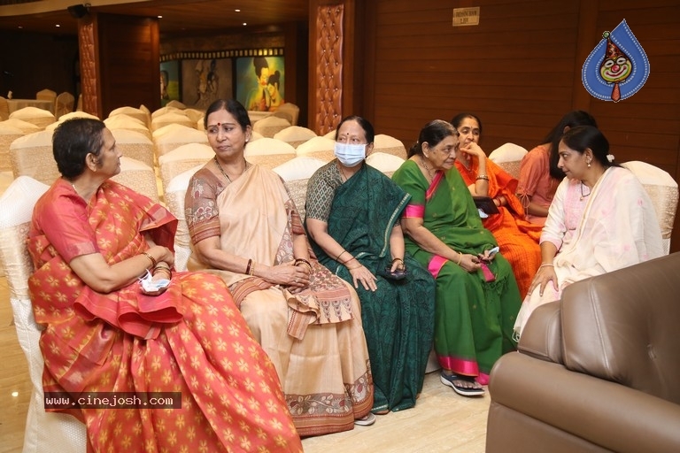 Super Star Krishna CHINNA KARMA Photos - 60 / 94 photos