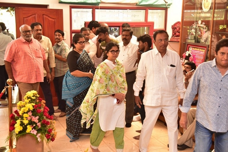 Celebs Pay Condolences to Superstar Krishna 02 - 8 / 113 photos