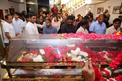 Celebs Pay Condolences to Superstar Krishna - 57 of 96