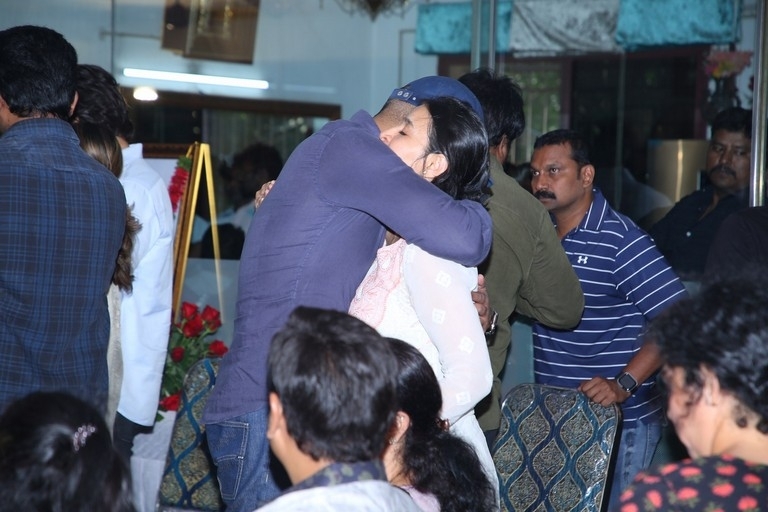 Celebs Pay Condolences to Superstar Krishna  - 8 / 111 photos