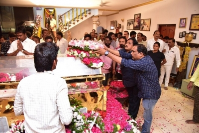 Celebs Pay Condolences to Superstar Krishna  - 44 of 111