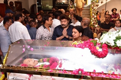 Celebs Pay Condolences to Superstar Krishna  - 36 of 111