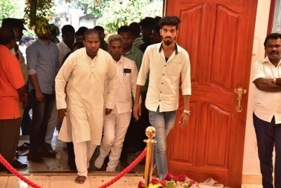 Celebs Pay Condolences to Superstar Krishna  - 121 of 111