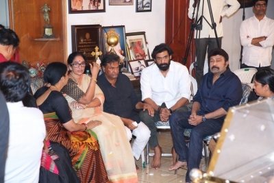 Celebs Pay Condolences to Superstar Krishna  - 38 of 111