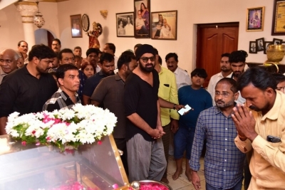 Celebs Pay Condolences to Superstar Krishna  - 42 of 111