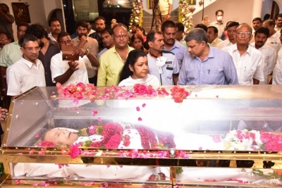 Celebs Pay Condolences to Superstar Krishna  - 58 of 111