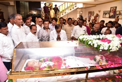 Celebs Pay Condolences to Superstar Krishna  - 59 of 111