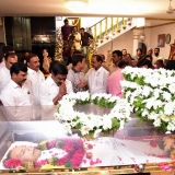 Celebs Pay Condolences to Superstar Krishna 