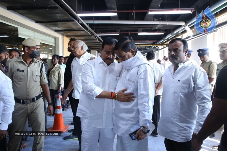 Celebs Pay Condolences to Superstar Krishna  - 75 / 97 photos