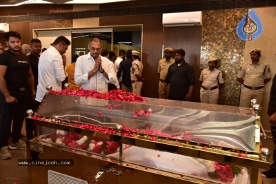 Celebs Pay Condolences to Superstar Krishna  - 84 of 97