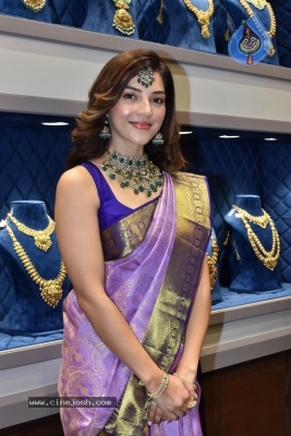 Mehreen Launched Manepally Jewellers - 4 of 21