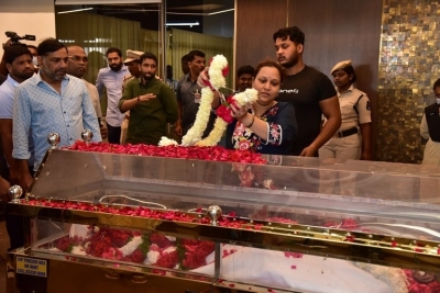 Superstar Krishna final rites - 58 of 63