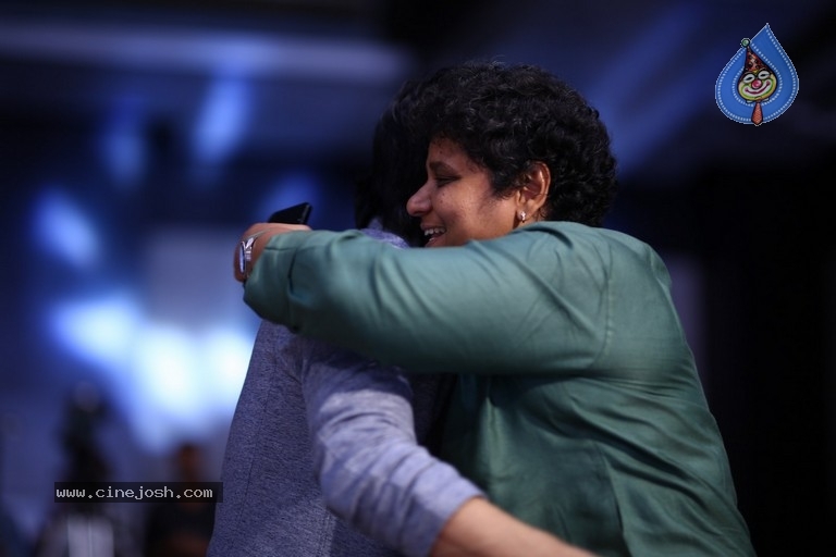 Dhamaka Pre Release Event Photos - 4 / 52 photos