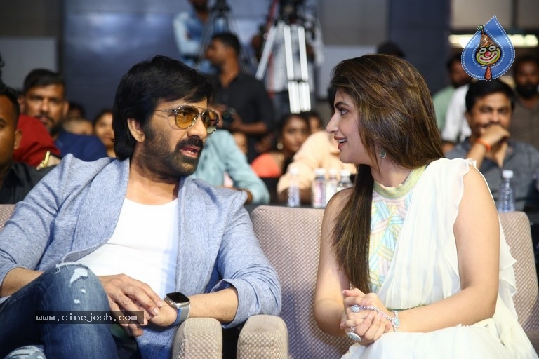 Dhamaka Pre Release Event Photos - 23 / 52 photos