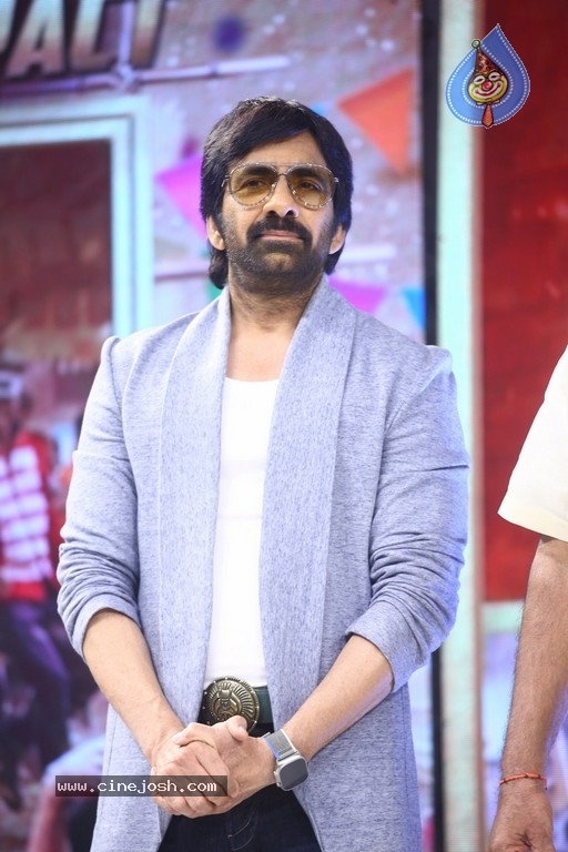Dhamaka Pre Release Event Photos - 51 / 52 photos