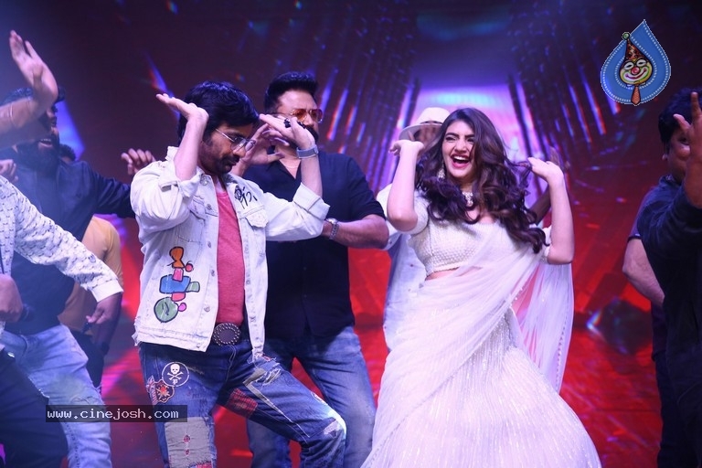 Dhamaka Success Celebrations - 16 / 41 photos