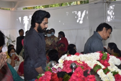 Celebrities condolences Kaikala Satyanarayana - 15 of 38