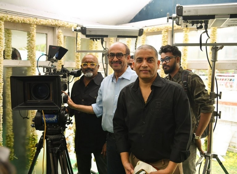 Pawan Kalyan-Sujeeth Movie Opening - 4 / 12 photos