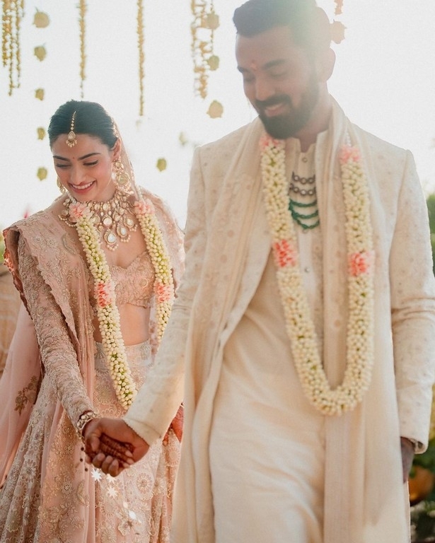 Athiya Shetty-KL Rahul Wedding Photos - 1 / 4 photos