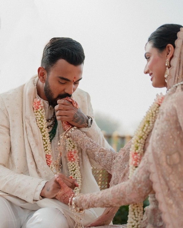 Athiya Shetty-KL Rahul Wedding Photos - 2 / 4 photos