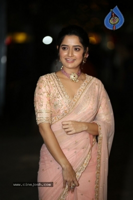 Ashika Ranganath Photos - 19 of 21