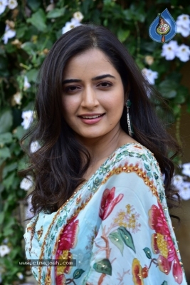 Ashika Ranganath Photos - 15 of 18