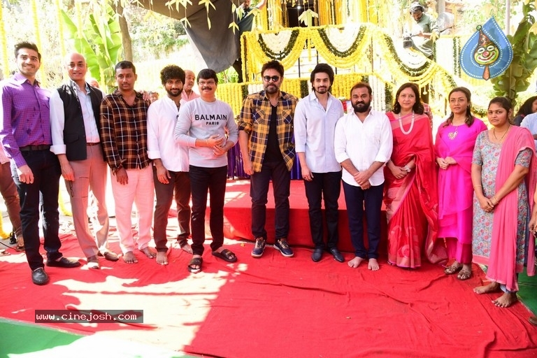 Sri Lalithambika Production No1 Movie Opening - 1 / 39 photos
