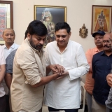 Celebs Pay Condolences to K.Viswanath