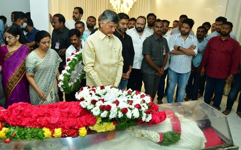 Celebs Pay Homage to Taraka Ratna - 45 / 49 photos