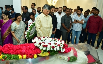 Celebs Pay Homage to Taraka Ratna - 45 of 49