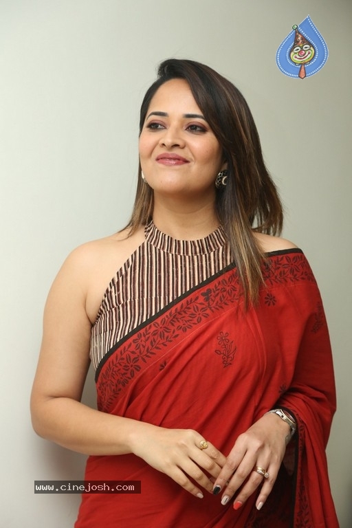 Anasuya Bharadwaj Photos - 9 / 14 photos