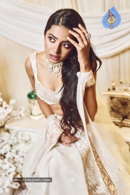 Shivani Rajasekhar PhotoShoot - 1 of 8