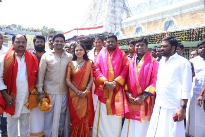 Manoj-Mounika Visited Tirumala - 1 of 4