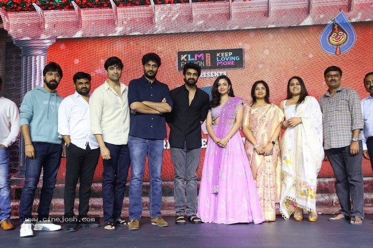 Phalana Abbayi Phalana Ammayi Event - 25 / 27 photos