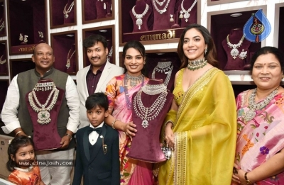 Ritu Varma Launches Emmadi Jewellery - 15 of 18