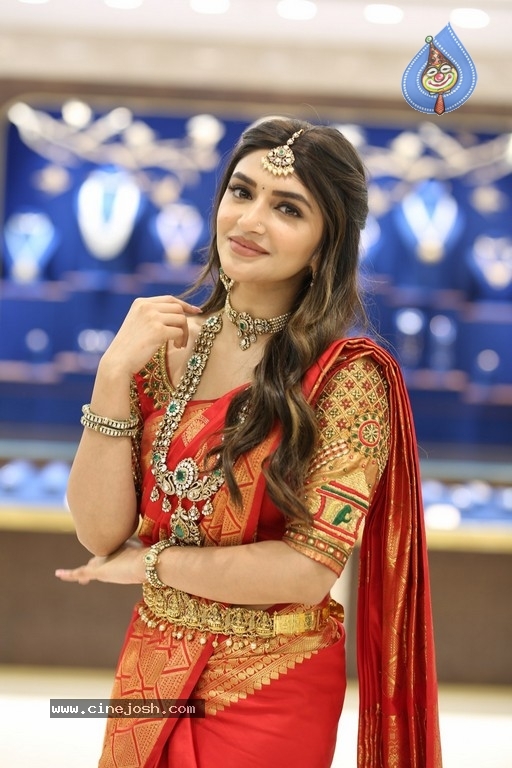 Sreeleela Photos - 10 / 21 photos