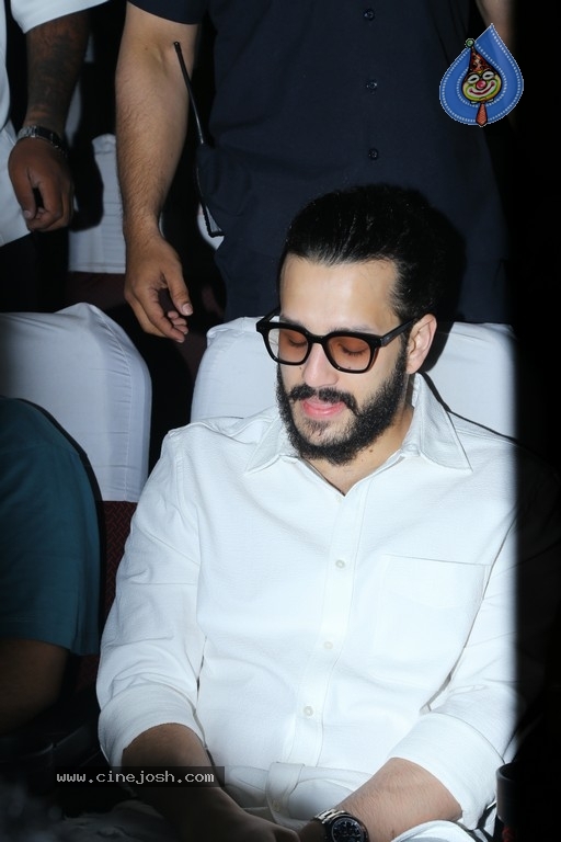 Akhil Watching Agent  - 7 / 18 photos