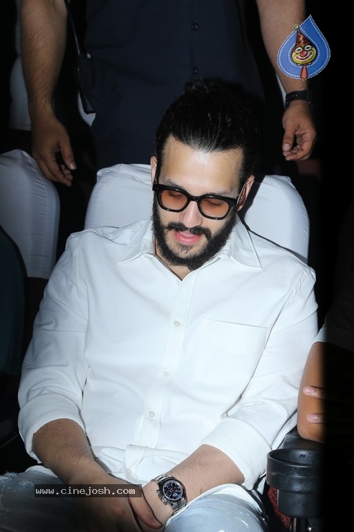 Akhil Watching Agent  - 13 / 18 photos