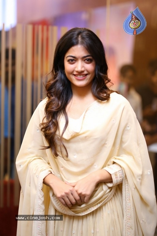 Rashmika Mandanna Photos - 6 / 21 photos