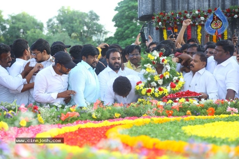 Jr Ntr, Balakrishna visited NTR Ghat - 53 / 63 photos