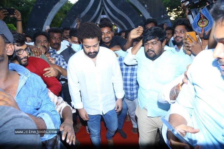 Jr Ntr, Balakrishna visited NTR Ghat - 55 / 63 photos