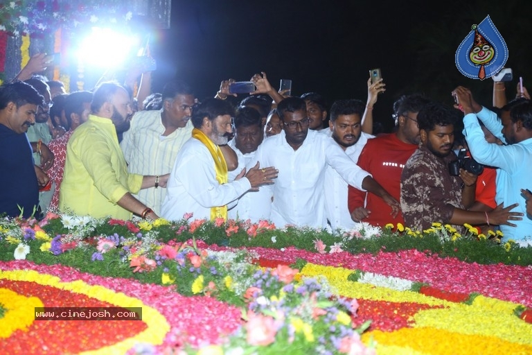 Jr Ntr, Balakrishna visited NTR Ghat - 56 / 63 photos